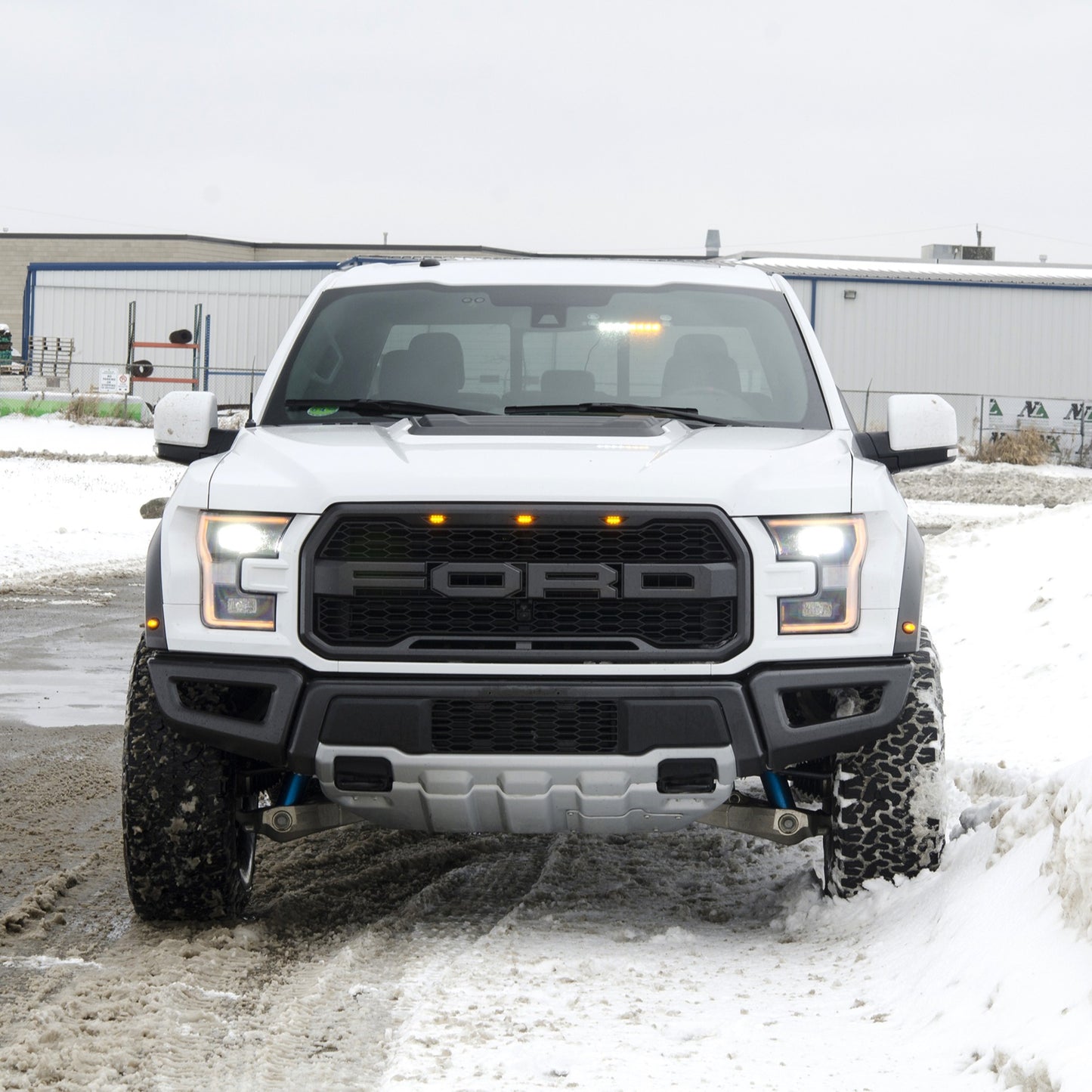 Rocky 8 Amber & White Windshield LED Strobe